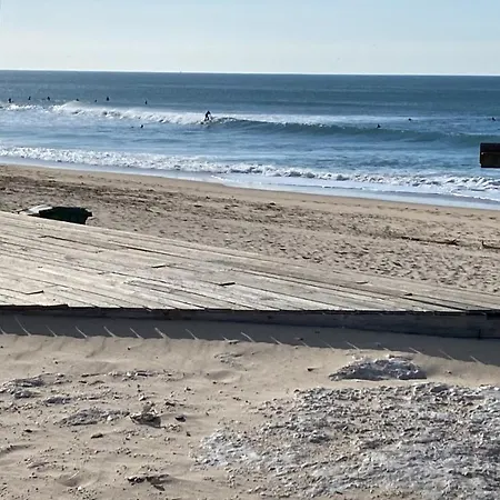 Cozy Surf House * שארנקה