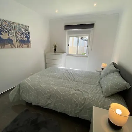 Semesterbostad Cozy Surf House Charneca (Setubal)